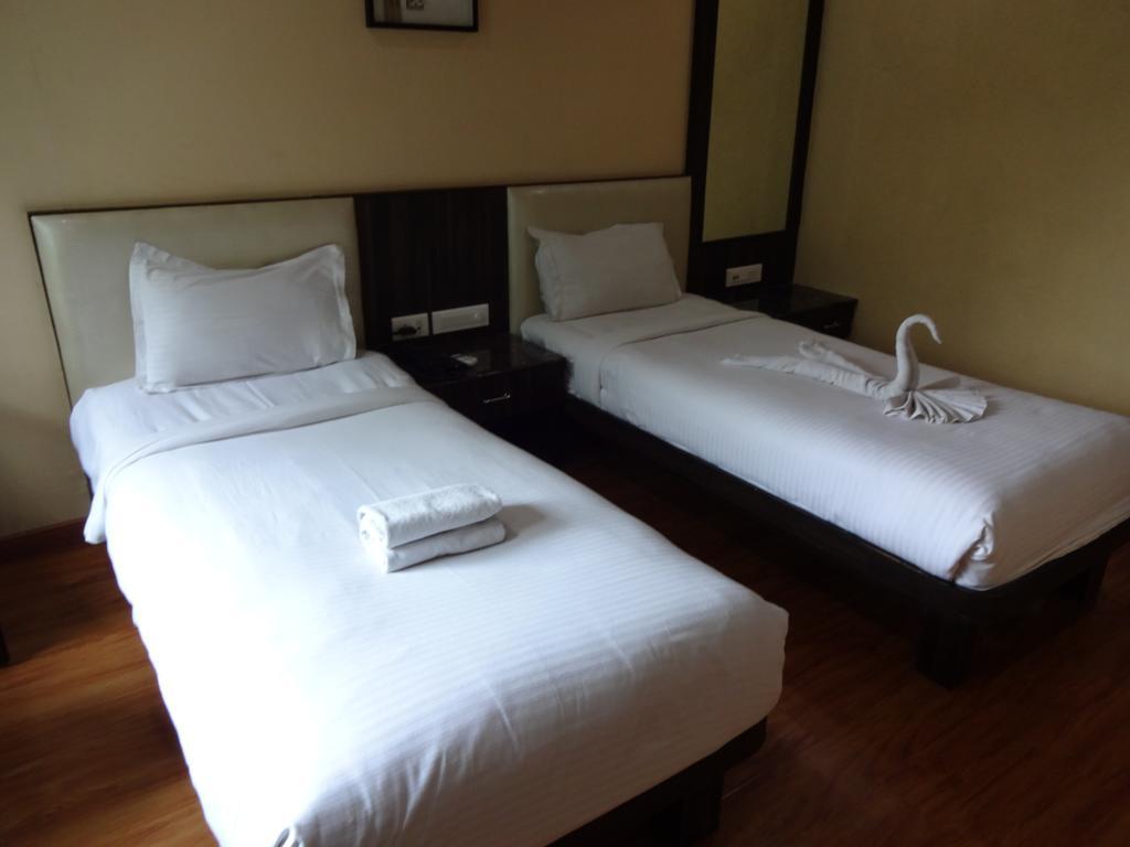 Sheetal International Rain Basera Rāipur Zimmer foto