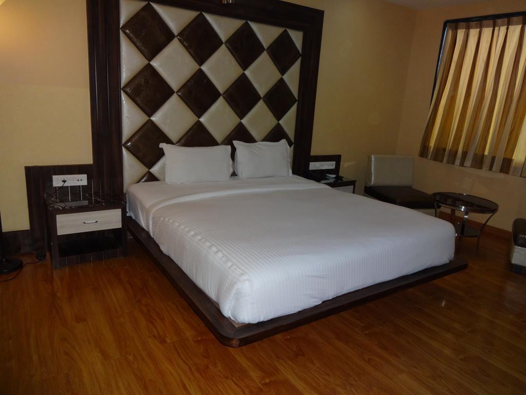 Sheetal International Rain Basera Rāipur Zimmer foto
